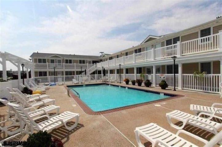 107 E Brigantine Ave in Brigantine, NJ - Building Photo
