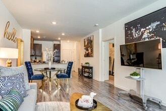 Allure Apollo in Camp Springs, MD - Foto de edificio - Interior Photo