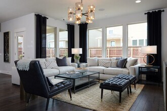 16108 Nightshade St in Austin, TX - Foto de edificio - Building Photo