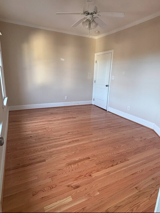 237 Rosehaven Dr in Raleigh, NC - Building Photo