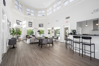 The Apartments at Tamar Meadow in Columbia, MD - Foto de edificio - Interior Photo