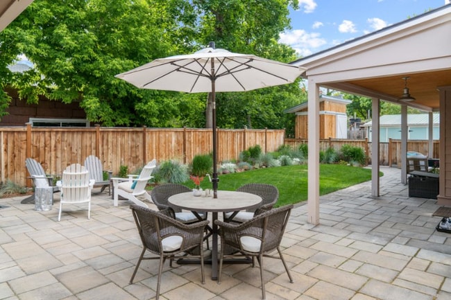 419 S 3rd St W in Missoula, MT - Foto de edificio - Building Photo