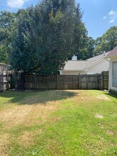 2032 King Charles Pl in Alabaster, AL - Building Photo - Building Photo