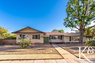 18401 San Fernando Mission Blvd in Los Angeles, CA - Building Photo