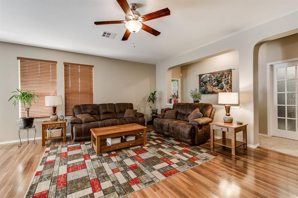 2214 Old Sterling Rd in Cedar Park, TX - Building Photo