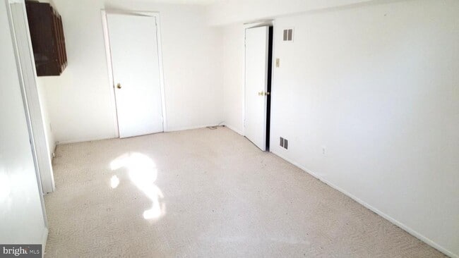 6507 Byron Ave in Springfield, VA - Building Photo - Building Photo