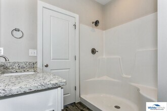 520 Martens Ct in Goddard, KS - Building Photo - Building Photo