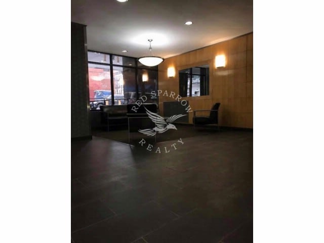 401 E 88th St-Unit -14G in New York, NY - Building Photo - Building Photo