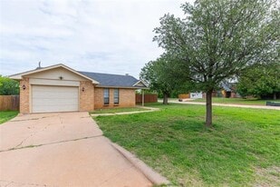 3902 Karen Dr in Abilene, TX - Building Photo