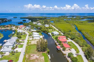 24239 Jolly Roger Blvd in Punta Gorda, FL - Building Photo - Building Photo