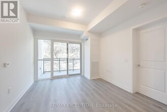 25 Neighbourhood Ln. in Toronto, ON - Building Photo - Building Photo