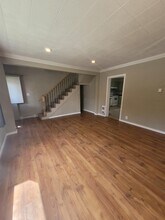 415-411 11 Ave E in Prince Rupert, BC - Building Photo - Building Photo