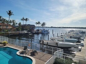 125 Harbors Way in Boynton Beach, FL - Building Photo