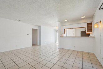 9413 Quail Meadow Dr in Austin, TX - Building Photo - Building Photo