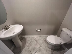 18730 Noble Caspian Dr in Lutz, FL - Building Photo - Building Photo