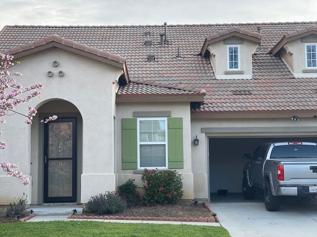 30378 De Caron St in Murrieta, CA - Building Photo - Building Photo