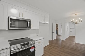 2321 Queen Ann Rd in Florence, SC - Building Photo - Building Photo