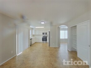 21201 N Conlon Rd in Maricopa, AZ - Foto de edificio - Building Photo