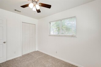 809 Neans Dr in Austin, TX - Building Photo - Building Photo
