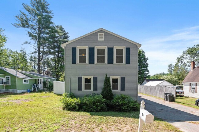 36 Lark St in Franklin, NH - Building Photo - Building Photo