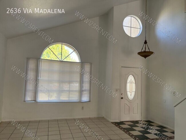 2636 Vía Madalena in Lancaster, CA - Building Photo - Building Photo