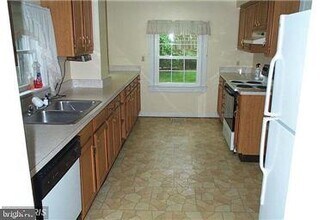 6531 Windham Ave in Alexandria, VA - Building Photo - Building Photo