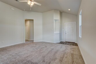 7851 Grand Louis Wy in Spring, TX - Building Photo - Building Photo