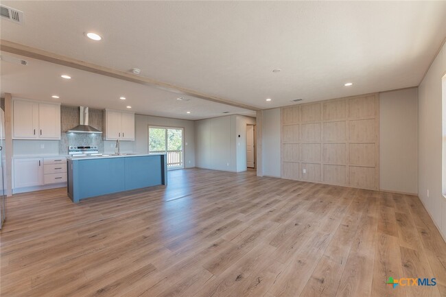 property at 3505 Ivy Gap Rd