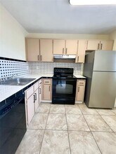 20800 NE 8th Ct in Miami, FL - Building Photo - Building Photo
