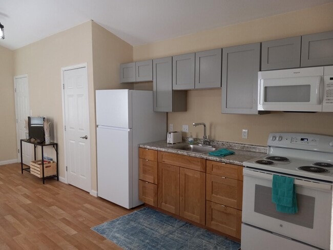 property at 1290 Deerpark Rd