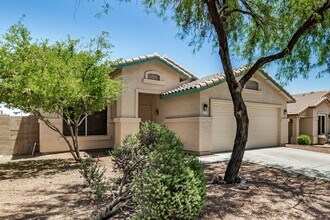 225 S 229th Dr in Buckeye, AZ - Building Photo - Building Photo