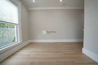 142 Dorchester St in Boston, MA - Building Photo - Building Photo