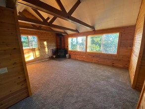 54374 Valley-View in Idyllwild, CA - Building Photo - Building Photo
