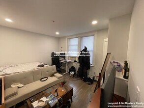36 Peterborough St, Unit 2 in Boston, MA - Building Photo - Building Photo