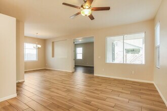 12026 W Yuma St in Avondale, AZ - Building Photo - Building Photo