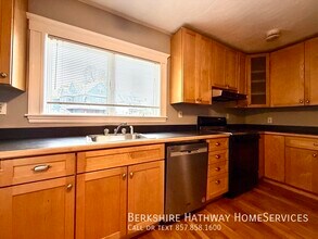 881 Broadway in Somerville, MA - Building Photo - Building Photo