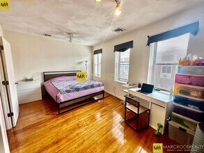 13 Charter St, Unit 4F in Boston, MA - Building Photo - Building Photo