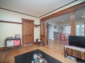 60 Powder House Blvd in Somerville, MA - Building Photo - Building Photo