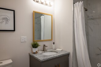 45 S Grove St-Unit -2 in East Orange, NJ - Building Photo - Building Photo