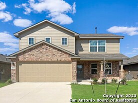 13611 Boothe Grv in San Antonio, TX - Building Photo