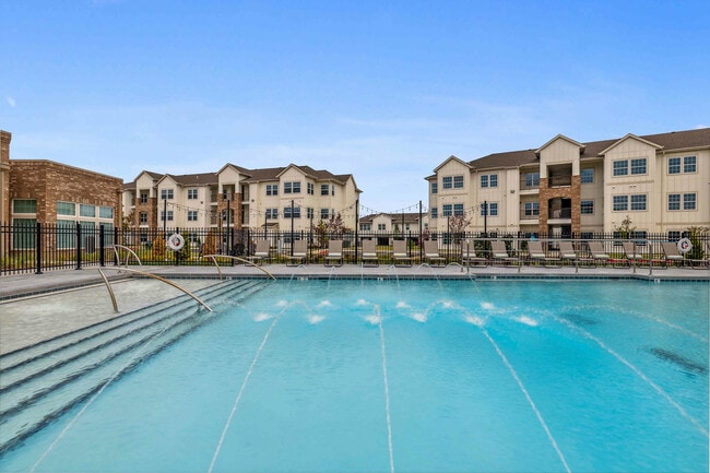 The Laurel (OK) in Jenks, OK - Foto de edificio - Building Photo