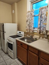 70 E 7th Ave, Unit APARTMENT in Columbus, OH - Building Photo - Building Photo