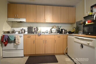 365 Faneuil St, Unit 6 in Boston, MA - Foto de edificio - Building Photo