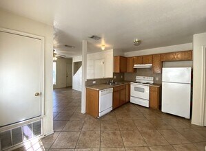 4100 Pilgram Dr, Unit D in Killeen, TX - Building Photo - Building Photo