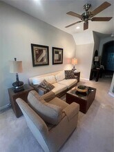 841 Assembly Ct in Kissimmee, FL - Foto de edificio - Building Photo