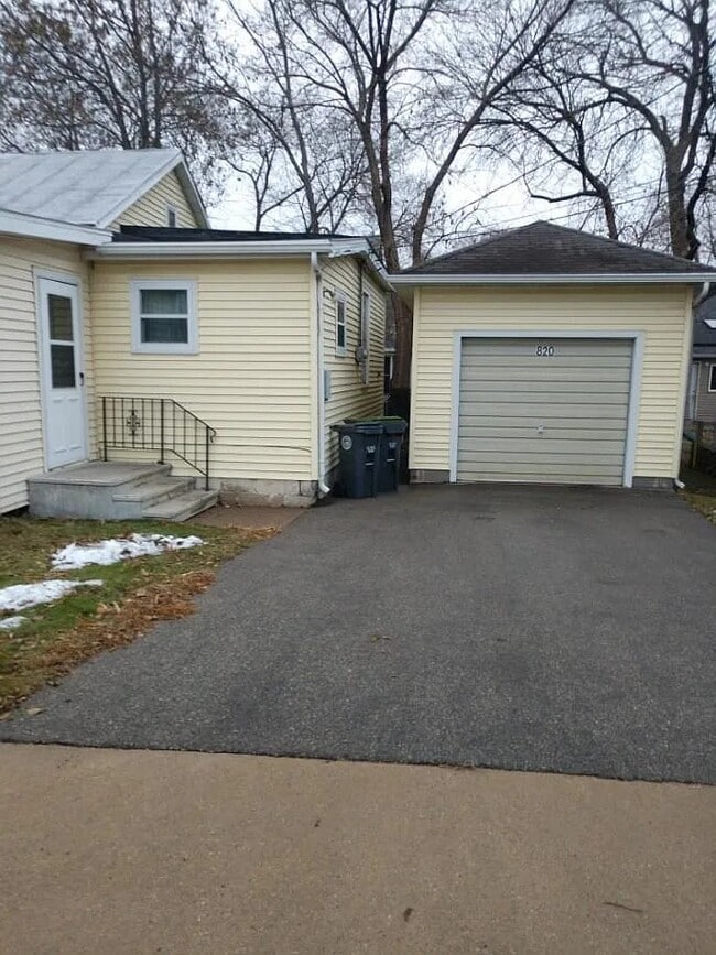 820 Hagar St in La crosse, WI - Building Photo - Building Photo