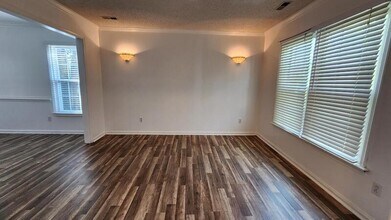 1585 Devon Way in Virginia Beach, VA - Building Photo - Building Photo