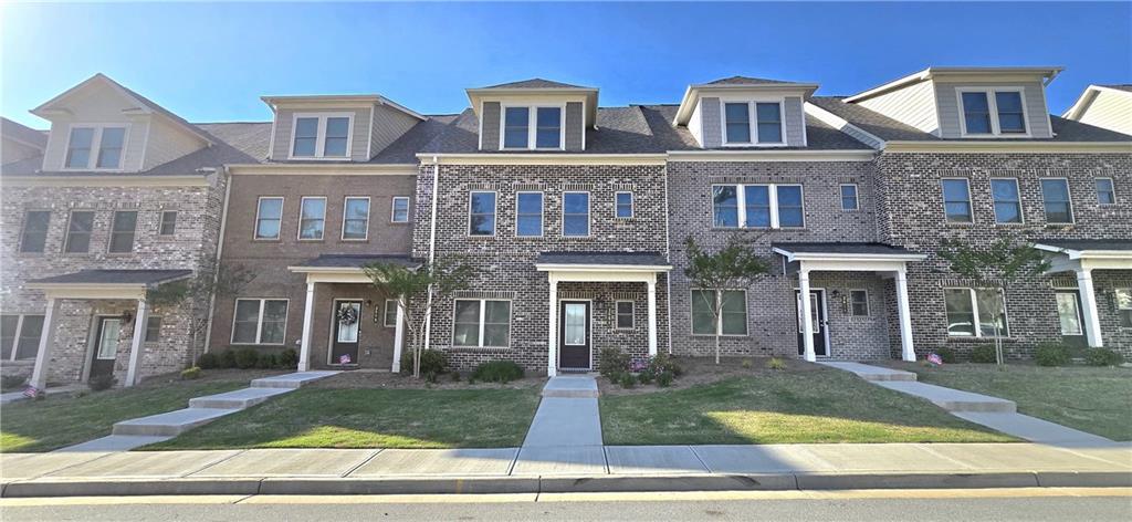 3608 Hidden Valley Cir in Lawrenceville, GA - Foto de edificio