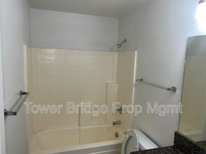 4230 44th St in Sacramento, CA - Building Photo - Building Photo