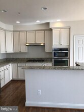 8341 Broderick Cir in Gaithersburg, MD - Building Photo - Building Photo
